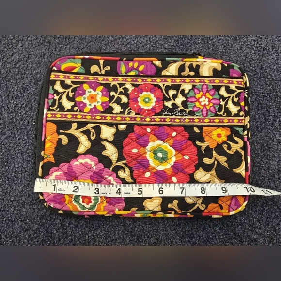 Vera Bradley Floral iPad-Tablet eReader Sleeve Case Zip Cover Quilt - Picture 7 of 8